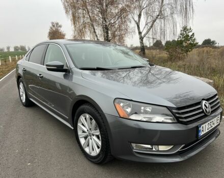 Серый Фольксваген Пассат, объемом двигателя 2.5 л и пробегом 159 тыс. км за 10800 $, фото 6 на Automoto.ua