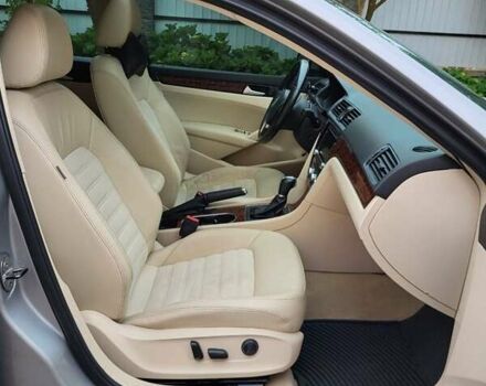 Серый Фольксваген Пассат, объемом двигателя 1.97 л и пробегом 231 тыс. км за 12000 $, фото 5 на Automoto.ua