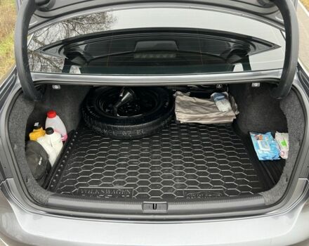 Серый Фольксваген Пассат, объемом двигателя 2.5 л и пробегом 159 тыс. км за 10800 $, фото 15 на Automoto.ua