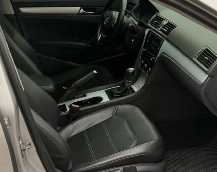 Серый Фольксваген Пассат, объемом двигателя 2.5 л и пробегом 245 тыс. км за 10600 $, фото 17 на Automoto.ua