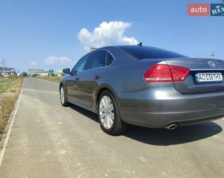Серый Фольксваген Пассат, объемом двигателя 2.48 л и пробегом 171 тыс. км за 11950 $, фото 6 на Automoto.ua
