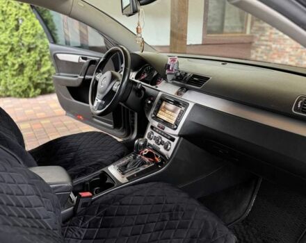 Серый Фольксваген Пассат, объемом двигателя 1.8 л и пробегом 220 тыс. км за 9500 $, фото 6 на Automoto.ua