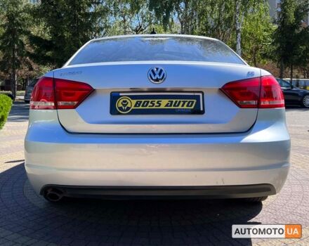 Фольксваген Пассат 2012 в Львове на Automoto.ua Серый Фольксваген Пассат, объемом двигателя 2.5 л и пробегом 224 тыс. км за 9999 $, фото 5 на Automoto.ua