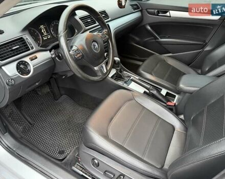 Серый Фольксваген Пассат, объемом двигателя 2.48 л и пробегом 185 тыс. км за 9800 $, фото 33 на Automoto.ua