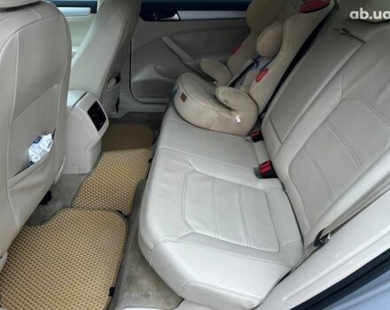 Серый Фольксваген Пассат, объемом двигателя 2.5 л и пробегом 156 тыс. км за 10990 $, фото 11 на Automoto.ua