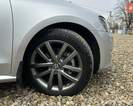 Серый Фольксваген Пассат, объемом двигателя 2.5 л и пробегом 271 тыс. км за 9500 $, фото 8 на Automoto.ua