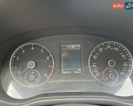 Серый Фольксваген Пассат, объемом двигателя 2.48 л и пробегом 249 тыс. км за 9000 $, фото 27 на Automoto.ua