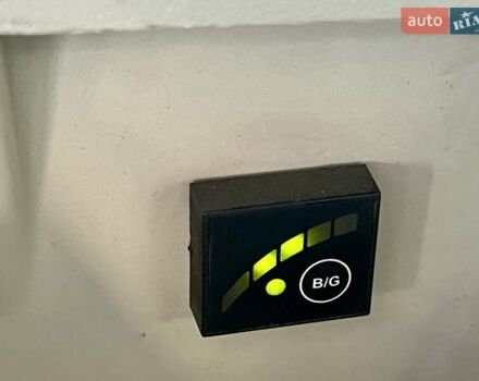 Серый Фольксваген Пассат, объемом двигателя 2.48 л и пробегом 220 тыс. км за 9800 $, фото 17 на Automoto.ua