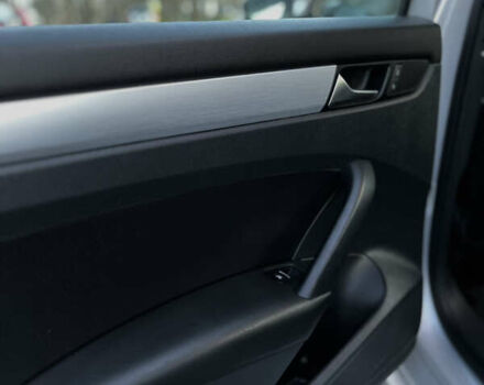 Серый Фольксваген Пассат, объемом двигателя 2.48 л и пробегом 240 тыс. км за 10999 $, фото 22 на Automoto.ua