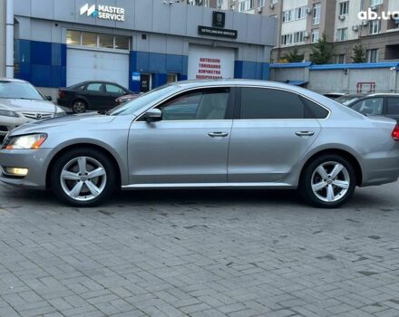 Серый Фольксваген Пассат, объемом двигателя 2.5 л и пробегом 156 тыс. км за 10990 $, фото 9 на Automoto.ua