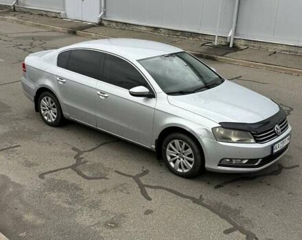 Серый Фольксваген Пассат, объемом двигателя 1.8 л и пробегом 192 тыс. км за 7999 $, фото 4 на Automoto.ua