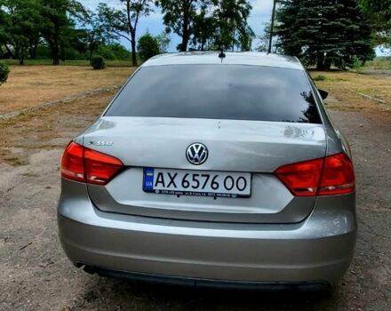 Сірий Фольксваген Пассат, об'ємом двигуна 2.5 л та пробігом 150 тис. км за 7400 $, фото 4 на Automoto.ua
