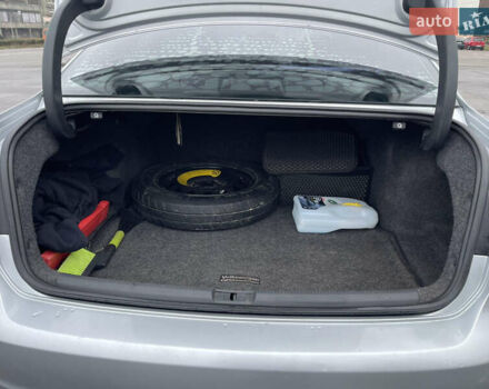 Серый Фольксваген Пассат, объемом двигателя 2.48 л и пробегом 230 тыс. км за 8900 $, фото 3 на Automoto.ua