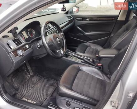 Серый Фольксваген Пассат, объемом двигателя 1.97 л и пробегом 219 тыс. км за 9690 $, фото 32 на Automoto.ua