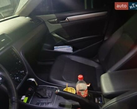 Сірий Фольксваген Пассат, об'ємом двигуна 2.48 л та пробігом 260 тис. км за 8999 $, фото 8 на Automoto.ua