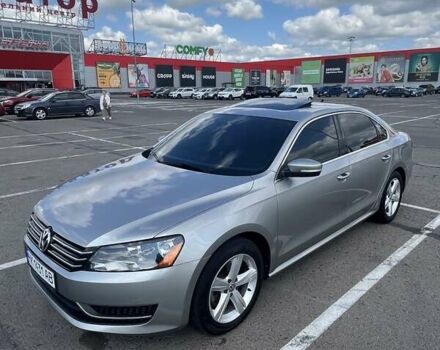Серый Фольксваген Пассат, объемом двигателя 2.5 л и пробегом 186 тыс. км за 11200 $, фото 15 на Automoto.ua