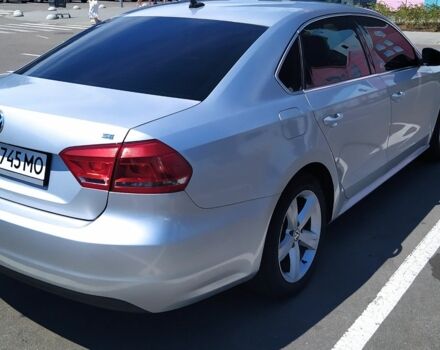 Сірий Фольксваген Пассат, об'ємом двигуна 2.5 л та пробігом 232 тис. км за 11000 $, фото 1 на Automoto.ua