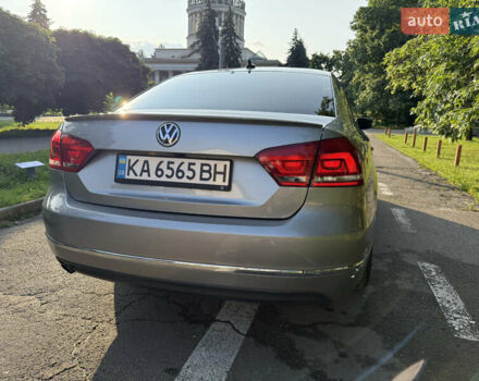 Сірий Фольксваген Пассат, об'ємом двигуна 2.5 л та пробігом 269 тис. км за 10500 $, фото 3 на Automoto.ua