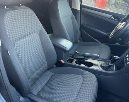 Серый Фольксваген Пассат, объемом двигателя 2.5 л и пробегом 180 тыс. км за 8700 $, фото 7 на Automoto.ua