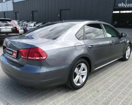 Серый Фольксваген Пассат, объемом двигателя 2.5 л и пробегом 142 тыс. км за 9490 $, фото 7 на Automoto.ua