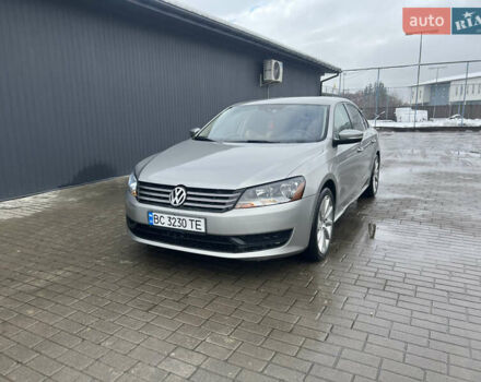 Серый Фольксваген Пассат, объемом двигателя 2.48 л и пробегом 220 тыс. км за 9600 $, фото 2 на Automoto.ua