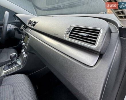 Сірий Фольксваген Пассат, об'ємом двигуна 1.97 л та пробігом 220 тис. км за 11499 $, фото 62 на Automoto.ua