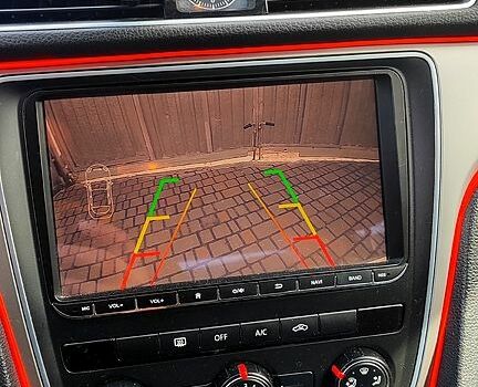 Серый Фольксваген Пассат, объемом двигателя 2.5 л и пробегом 295 тыс. км за 8999 $, фото 6 на Automoto.ua