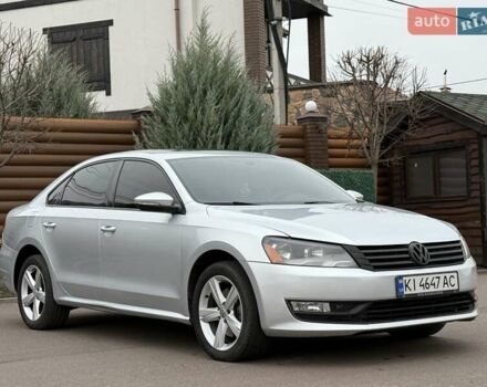 Серый Фольксваген Пассат, объемом двигателя 2.48 л и пробегом 185 тыс. км за 9800 $, фото 10 на Automoto.ua