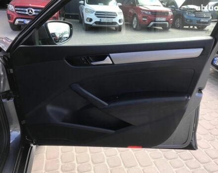 Серый Фольксваген Пассат, объемом двигателя 2.5 л и пробегом 142 тыс. км за 9490 $, фото 23 на Automoto.ua