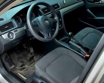 Сірий Фольксваген Пассат, об'ємом двигуна 2.5 л та пробігом 150 тис. км за 7400 $, фото 7 на Automoto.ua