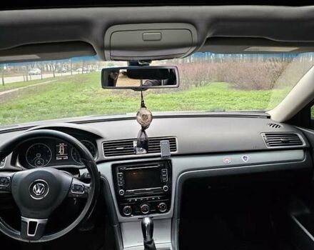 Серый Фольксваген Пассат, объемом двигателя 2.5 л и пробегом 192 тыс. км за 8700 $, фото 2 на Automoto.ua