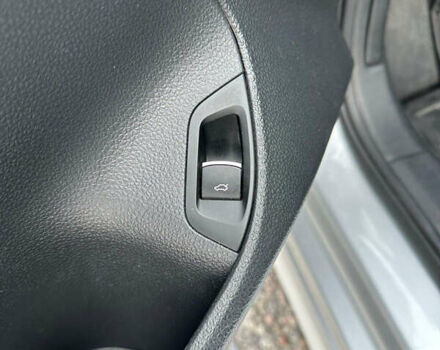 Сірий Фольксваген Пассат, об'ємом двигуна 2.5 л та пробігом 145 тис. км за 9000 $, фото 8 на Automoto.ua