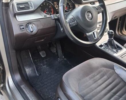 Сірий Фольксваген Пассат, об'ємом двигуна 1.8 л та пробігом 234 тис. км за 10900 $, фото 19 на Automoto.ua