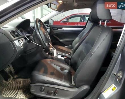 Серый Фольксваген Пассат, объемом двигателя 2 л и пробегом 144 тыс. км за 950 $, фото 6 на Automoto.ua