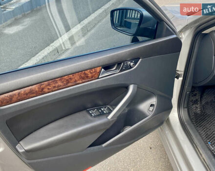 Сірий Фольксваген Пассат, об'ємом двигуна 2 л та пробігом 237 тис. км за 13000 $, фото 8 на Automoto.ua