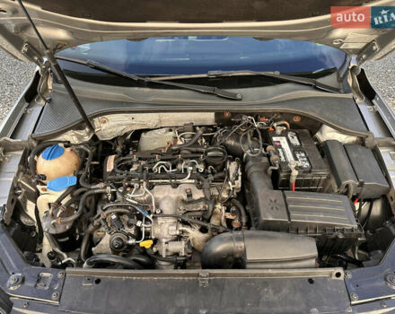 Сірий Фольксваген Пассат, об'ємом двигуна 2 л та пробігом 260 тис. км за 11900 $, фото 25 на Automoto.ua
