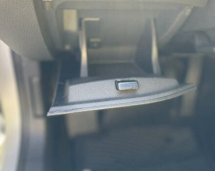 Серый Фольксваген Пассат, объемом двигателя 2.5 л и пробегом 179 тыс. км за 11300 $, фото 26 на Automoto.ua