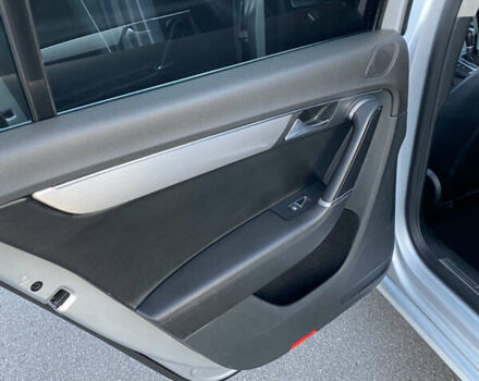 Серый Фольксваген Пассат, объемом двигателя 2 л и пробегом 180 тыс. км за 12500 $, фото 23 на Automoto.ua