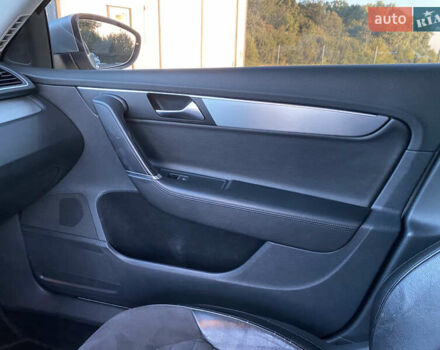 Серый Фольксваген Пассат, объемом двигателя 2 л и пробегом 180 тыс. км за 12500 $, фото 34 на Automoto.ua