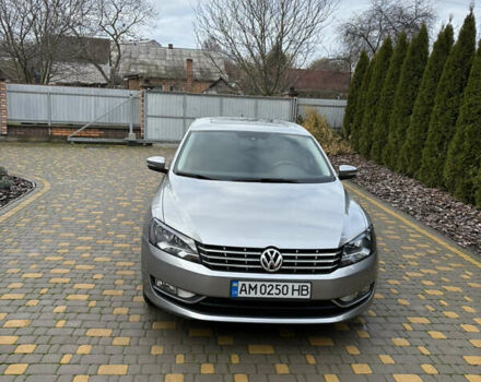 Сірий Фольксваген Пассат, об'ємом двигуна 2 л та пробігом 203 тис. км за 12500 $, фото 2 на Automoto.ua