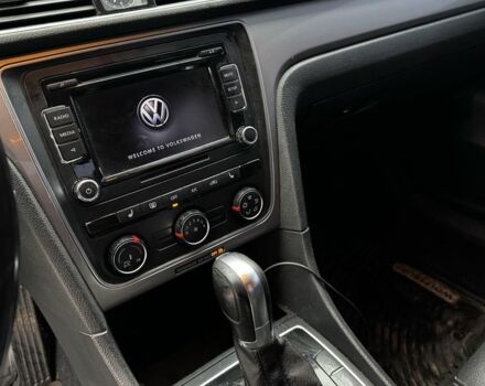 Серый Фольксваген Пассат, объемом двигателя 1.8 л и пробегом 146 тыс. км за 5400 $, фото 9 на Automoto.ua