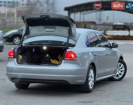 Серый Фольксваген Пассат, объемом двигателя 2.5 л и пробегом 236 тыс. км за 11800 $, фото 48 на Automoto.ua