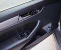 Серый Фольксваген Пассат, объемом двигателя 1.8 л и пробегом 190 тыс. км за 9700 $, фото 7 на Automoto.ua