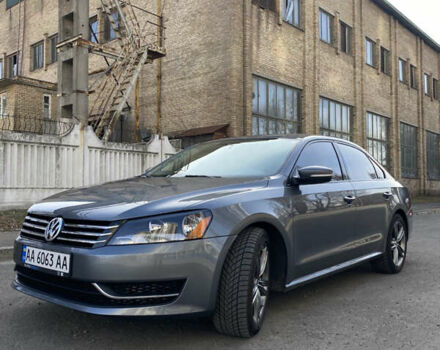 Сірий Фольксваген Пассат, об'ємом двигуна 2.5 л та пробігом 190 тис. км за 11500 $, фото 1 на Automoto.ua