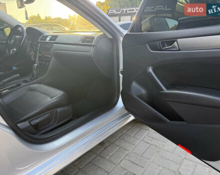 Сірий Фольксваген Пассат, об'ємом двигуна 2.5 л та пробігом 132 тис. км за 8200 $, фото 12 на Automoto.ua