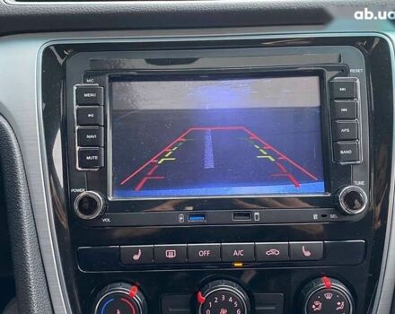 Сірий Фольксваген Пассат, об'ємом двигуна 2.5 л та пробігом 156 тис. км за 9500 $, фото 23 на Automoto.ua