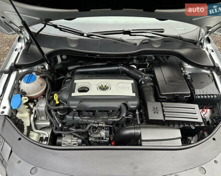 Сірий Фольксваген Пассат, об'ємом двигуна 1.8 л та пробігом 257 тис. км за 8999 $, фото 22 на Automoto.ua