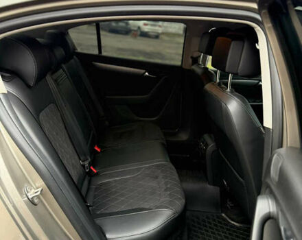 Серый Фольксваген Пассат, объемом двигателя 1.98 л и пробегом 215 тыс. км за 12900 $, фото 18 на Automoto.ua