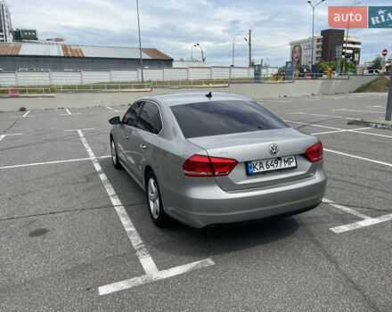 Сірий Фольксваген Пассат, об'ємом двигуна 2.5 л та пробігом 196 тис. км за 10500 $, фото 5 на Automoto.ua