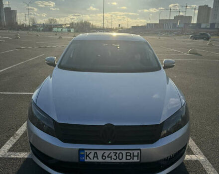 Серый Фольксваген Пассат, объемом двигателя 2.5 л и пробегом 216 тыс. км за 9800 $, фото 7 на Automoto.ua